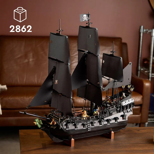 LEGO Icons Captain Jack Sparrows Piratenschiff - Bauset für Erwachsene - Schiffsmodell mit Kajüte, 16 Kanonen und 8 Minifiguren inkl.
